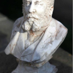 photo d’un des bustes de Jaurès par Gabriel Pech